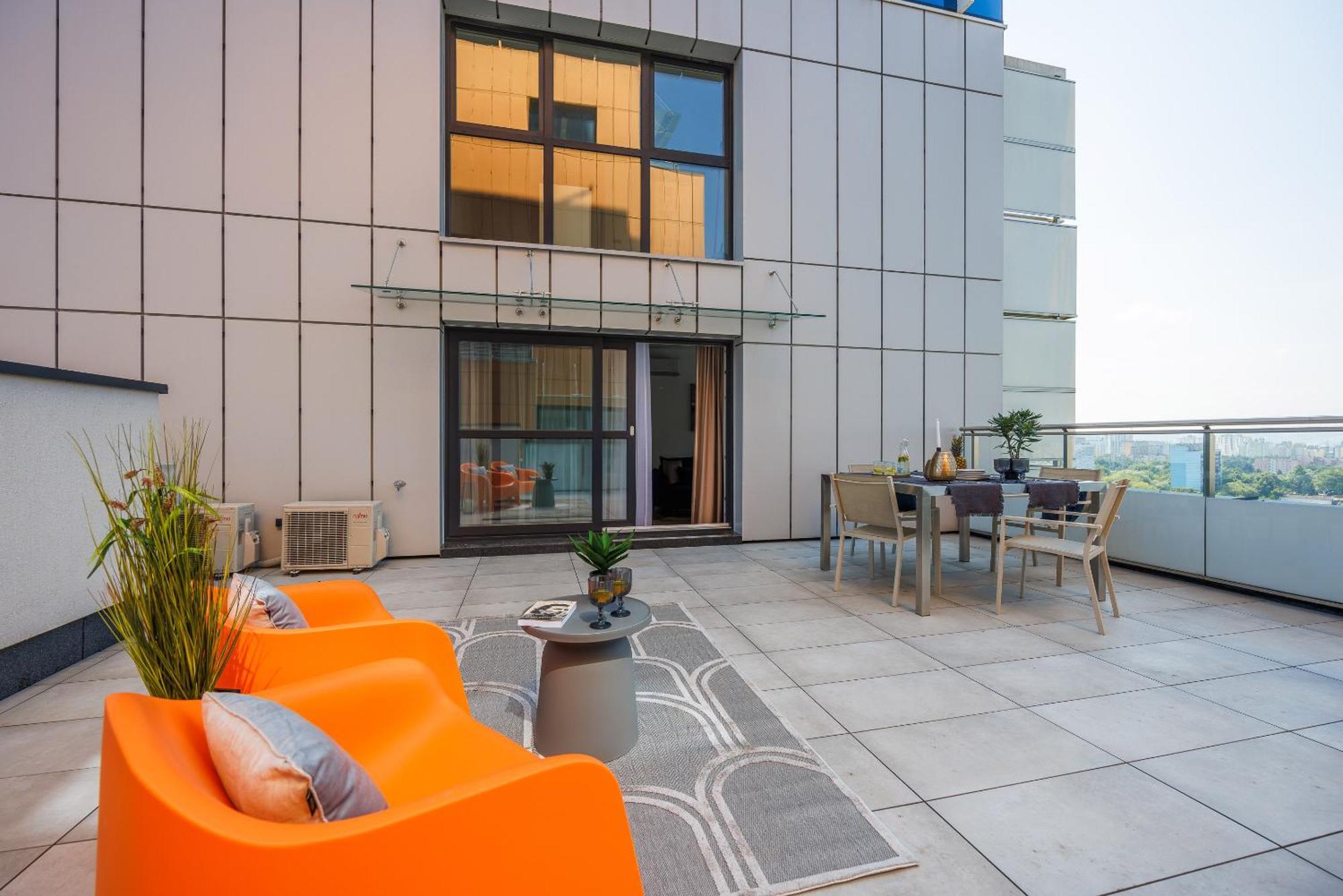 Emihouse Riverside Premium Apartments & Free Parking Жешув Экстерьер фото