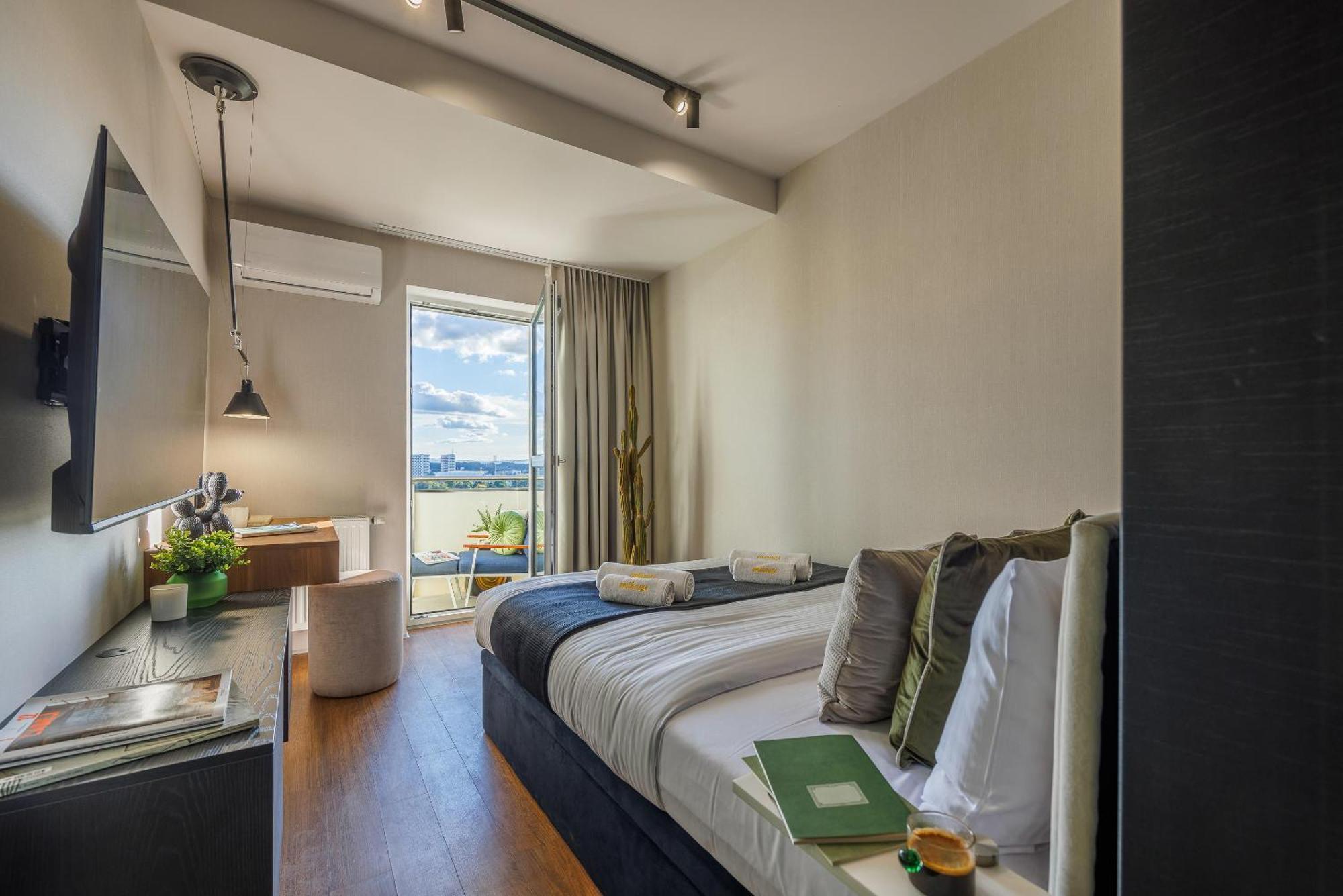 Emihouse Riverside Premium Apartments & Free Parking Жешув Экстерьер фото